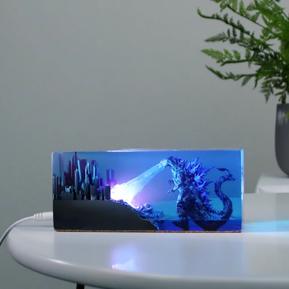 Kochwert Godzilla Resin Night Light – Creative City Battle Lamp for Home Decor and Gifts
