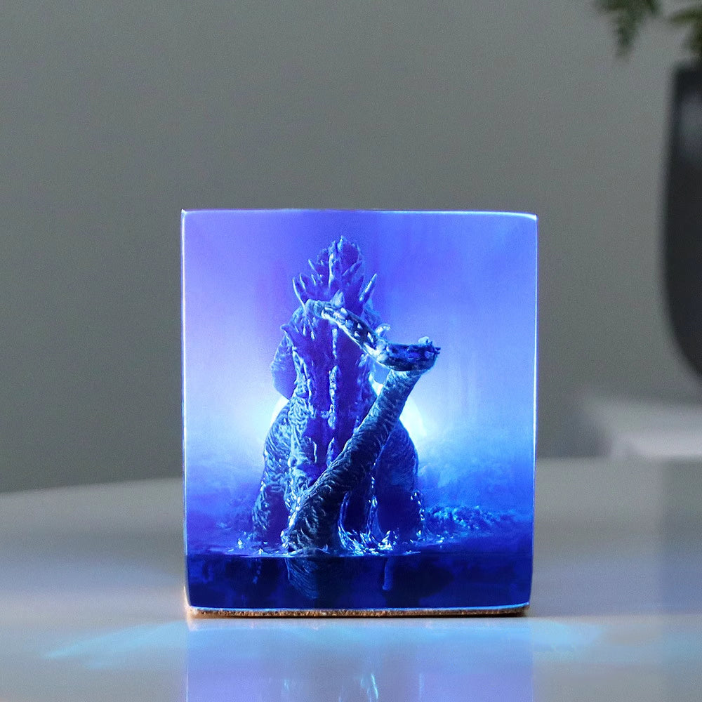 Kochwert Godzilla Resin Night Light – Creative City Battle Lamp for Home Decor and Gifts