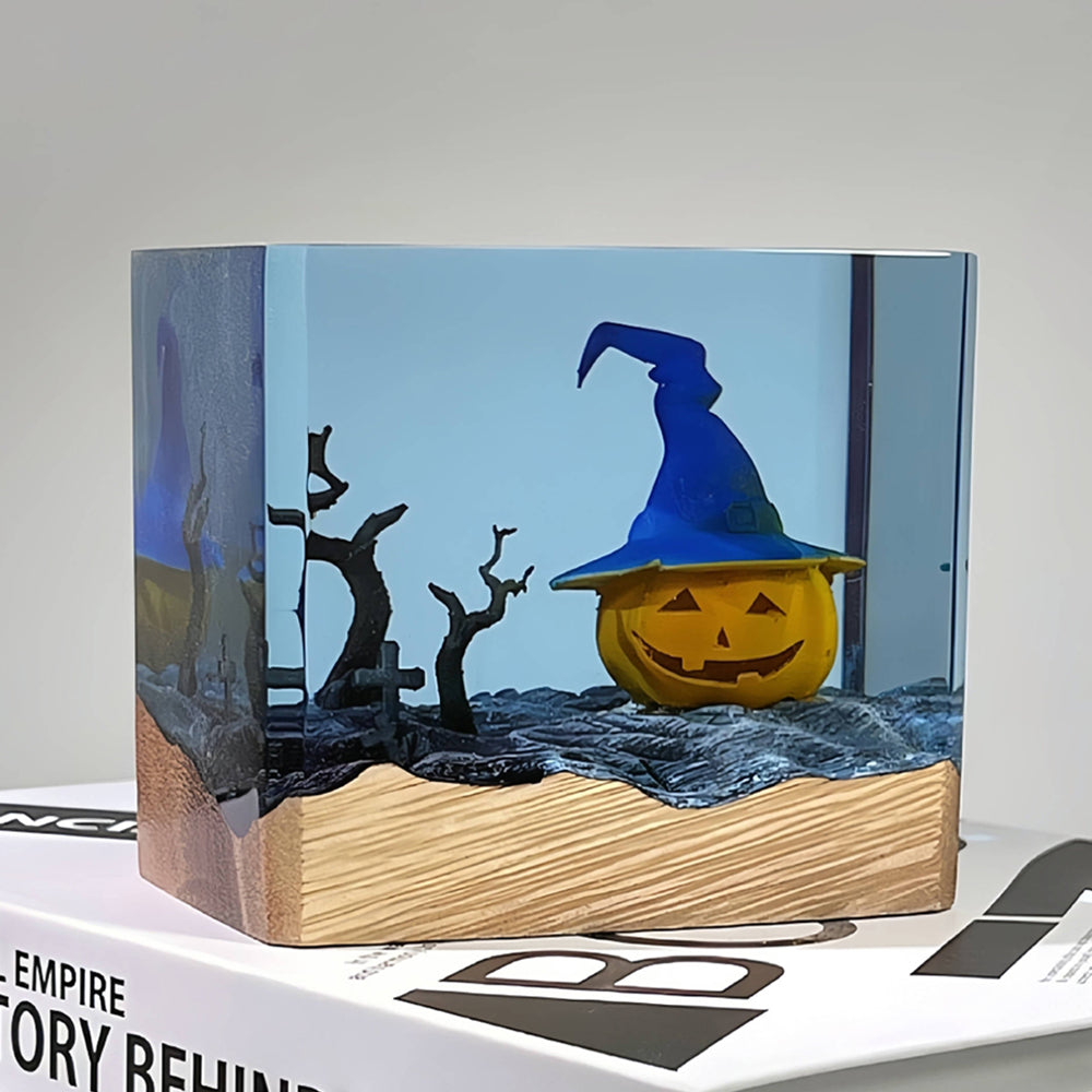 Kochwert Halloween Resin Night Light – Handmade Pumpkin Lamp for Home Decor and Gifts