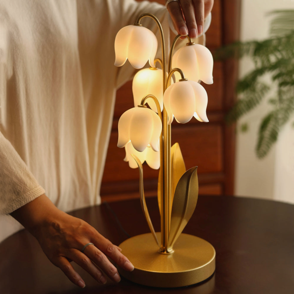 Kochwert Lily of the Valley Resin Table Lamp – Gold Green Bedside Light for Bedroom Decor