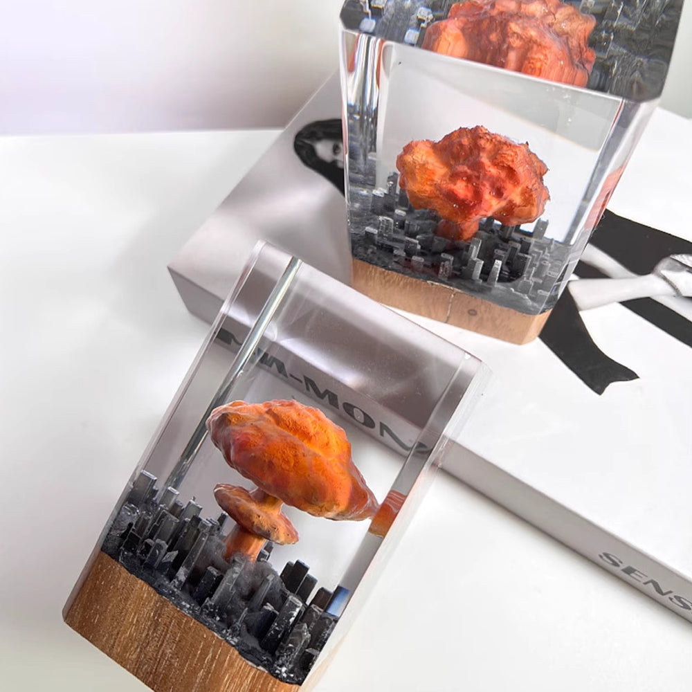 Kochwert Mushroom Cloud Resin Night Light – Urban Atomic Bomb Explosion Decor and Gift