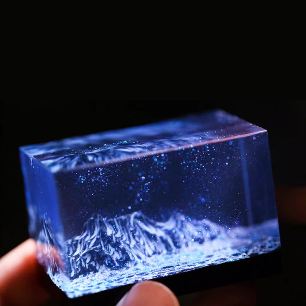 Kochwert Resin Mountain Ocean Sculpture – Handmade Desk & Car Decor, Unique Gift Idea