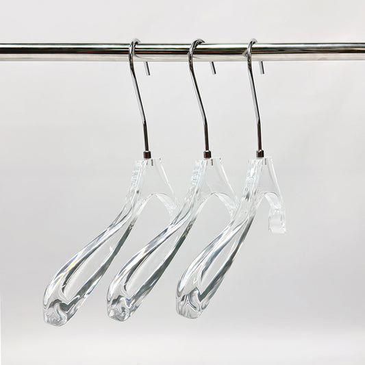 🤔 Do You Really Know What Acrylic Is? Uncover the Secret Behind This Stylish Display Material!