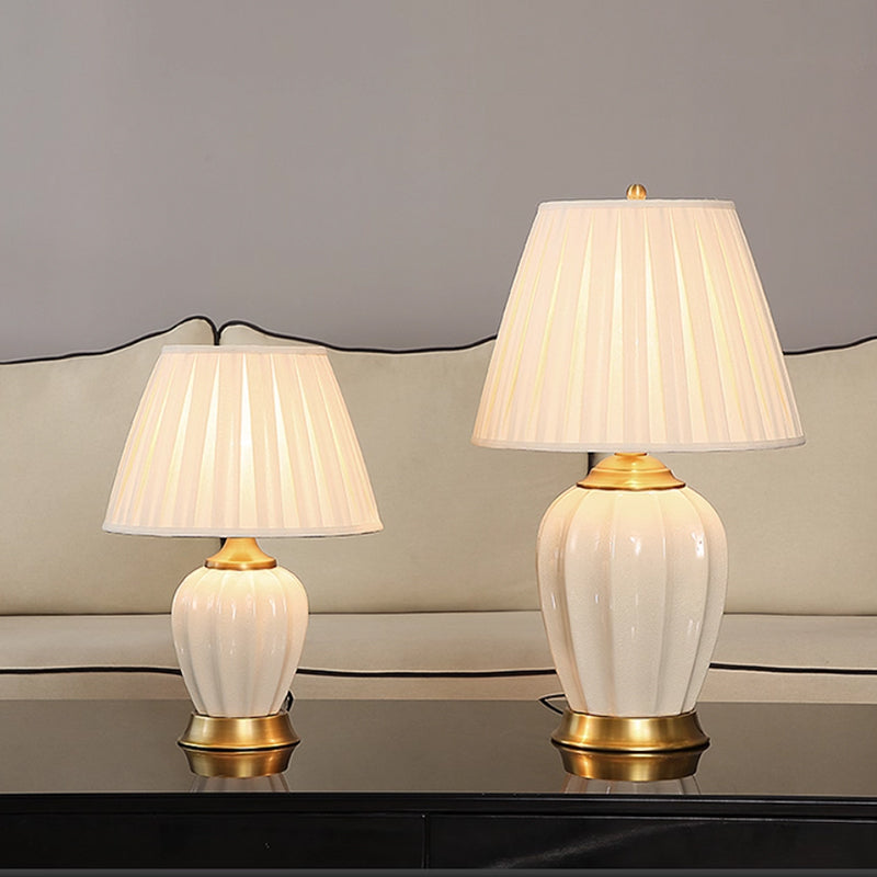 Kochwert Ceramic & Brass Table Lamp – Modern Minimalist Home, Bedroom & Living Room