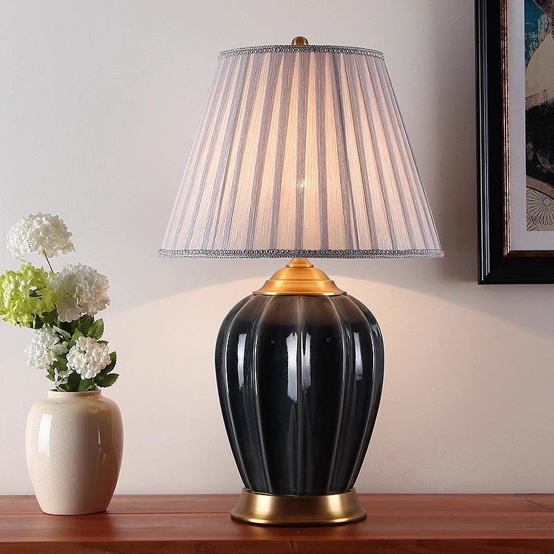 Kochwert Ceramic & Brass Table Lamp – Modern Minimalist Home, Bedroom & Living Room