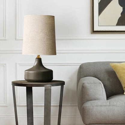 Kochwert Creative Ceramic Bedside Table Lamp – Modern Linen Shade for Warm Bedroom Lighting