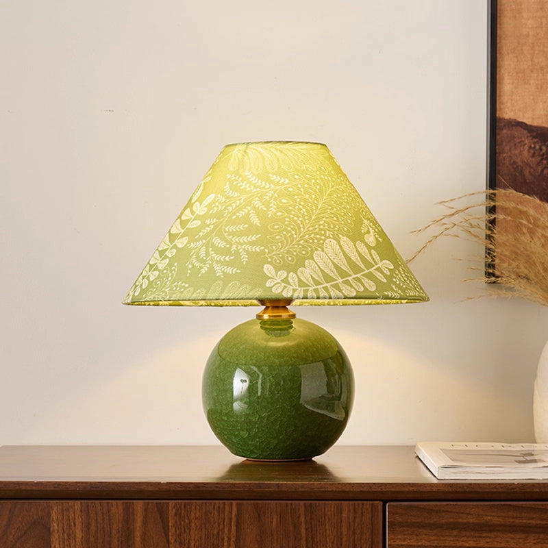 Kochwert Green Ceramic Table Lamp – Crackle Glaze Bedside Lamp for Home Lighting Decor
