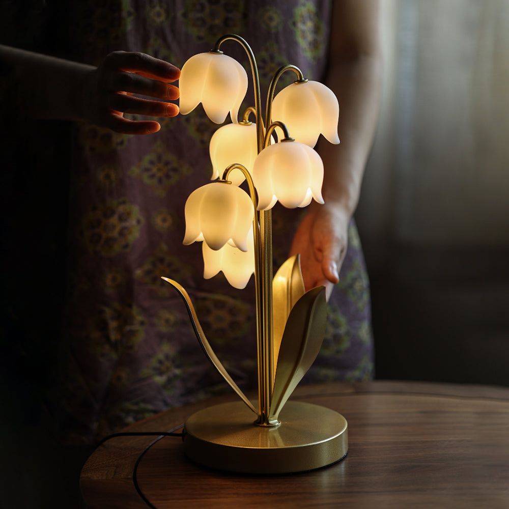Kochwert Lily of the Valley Resin Table Lamp – Gold Green Bedside Light for Bedroom Decor
