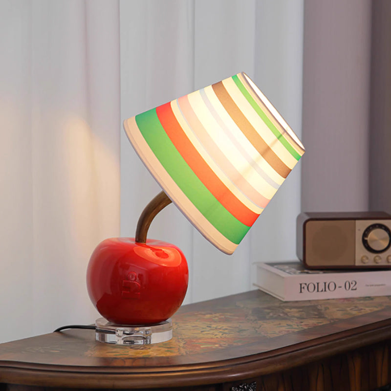 Kochwert Peace Blessing Apple Lamp – Creative Red Resin Table Lamp for Home and Gift Use