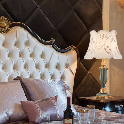 Kochwert Vintage Resin Table Lamp – Classic Fabric Shade Bedside Lamp for Bedroom Lighting