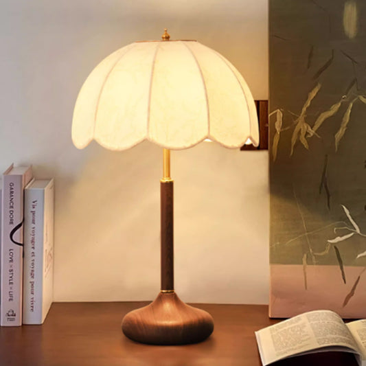 Kochwert Vintage Touch Bedside Lamp – Embroidered Fabric & Wood Base for Cozy Home Lighting